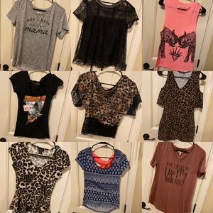 XS-SM WOMEN’S SHIRTS